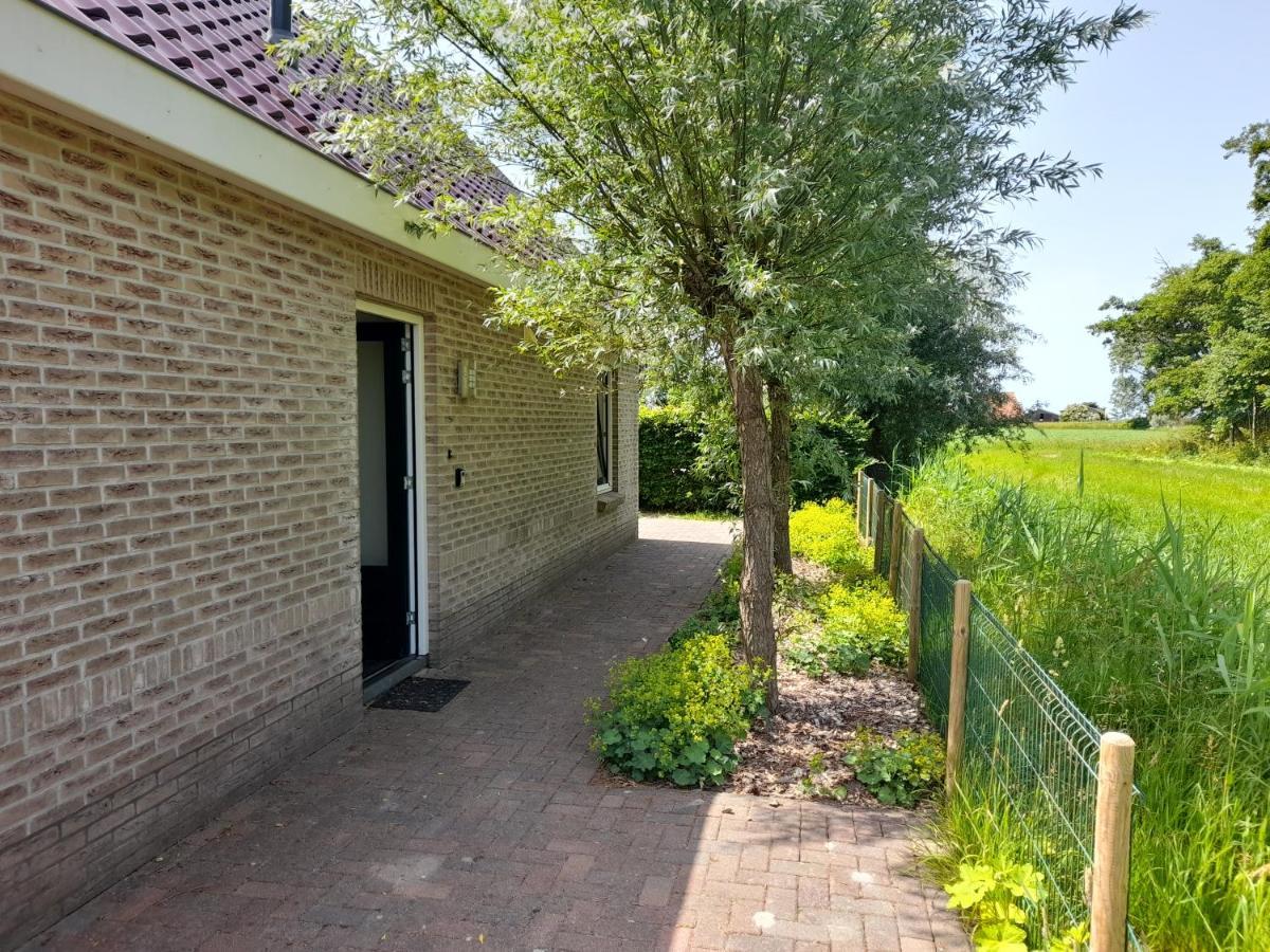 הוילה Tzummarum Wellnesshuis Met Hottub, Ligbad En Grote Tuin מראה חיצוני תמונה